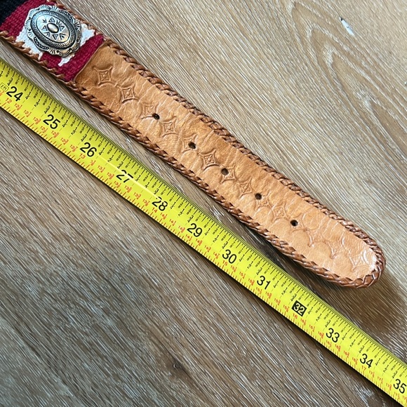 Size Small belt 50% Cotton 50% Leather made in Guatemala - Picture 5 of 5